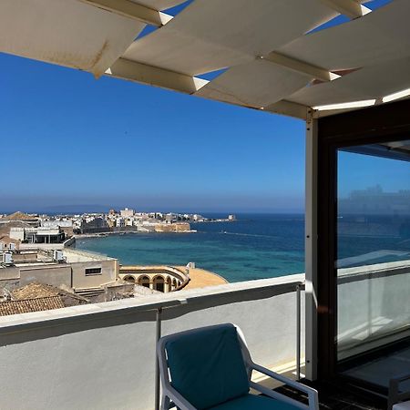 Apartamento Attico Terrammare Trapani Exterior foto